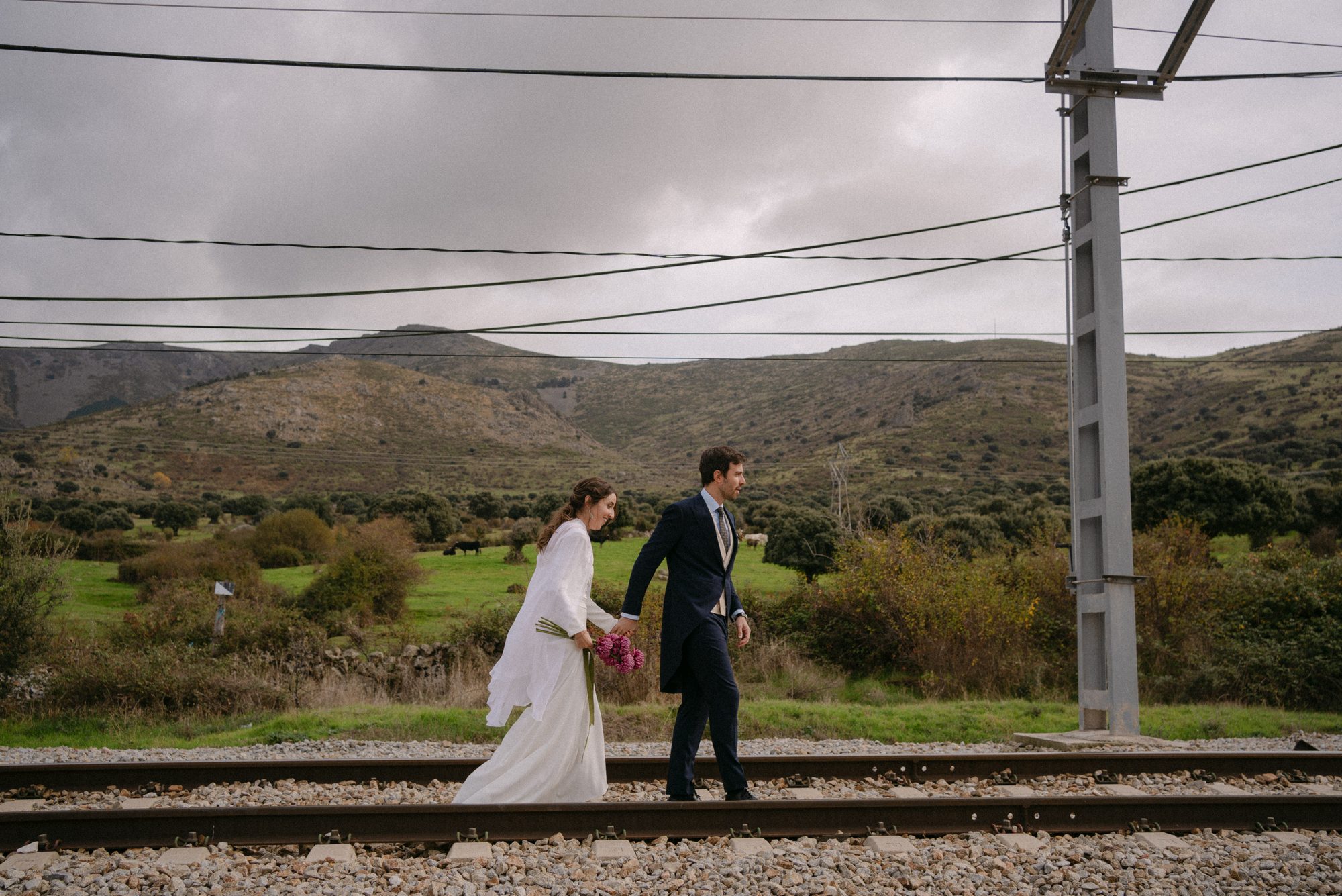 Silvia y Carlos · boda en La Estación, Otero de Herreros